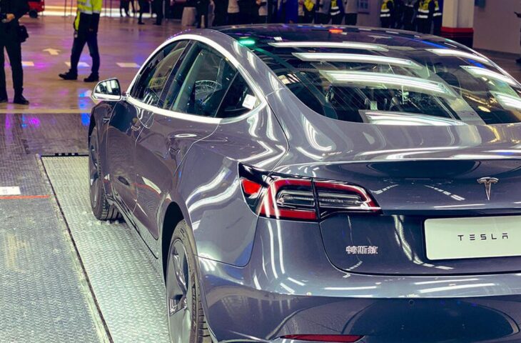 Tesla Çinli partner