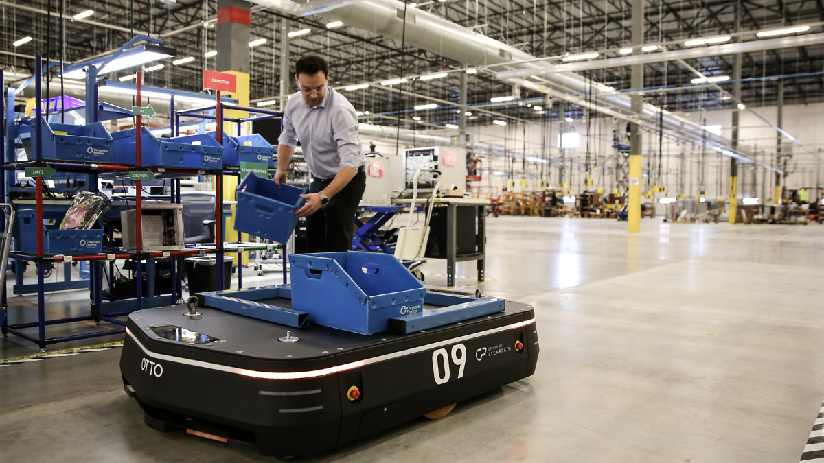 ABD uzaktan çalıştırılabilen forkliftlere yöneldi