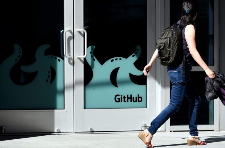GitHub yüz yüze mezuniyet