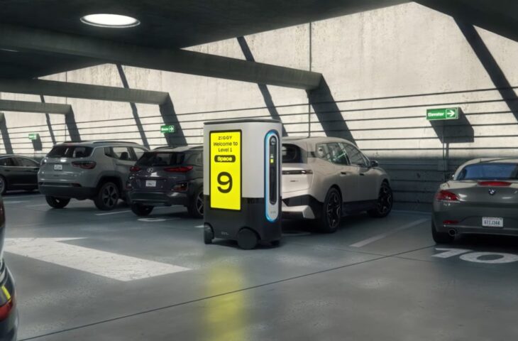 Mobil şarj robotu