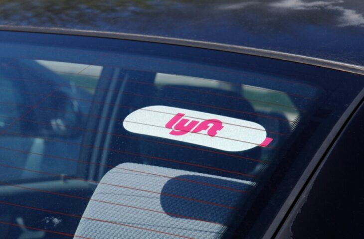 Lyft insan sürücüleri