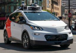 San Francisco robotaksi yetkilendirmeleri hakkında açıklama yaptı