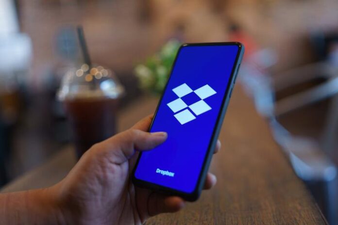 Dropbox işten çıkarma