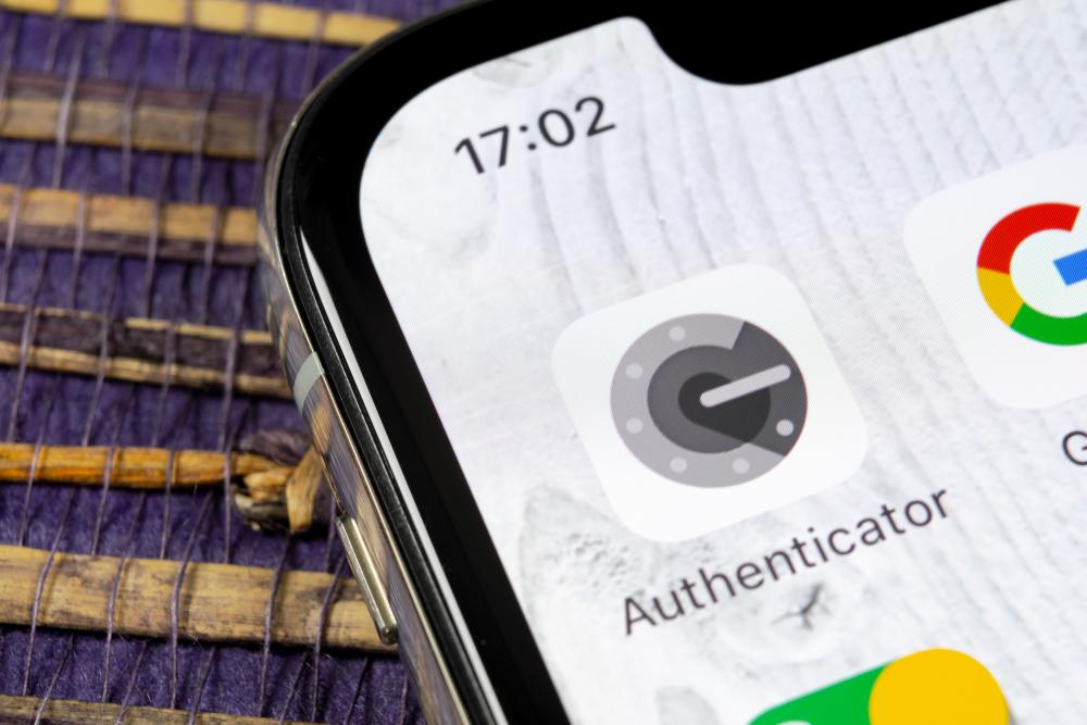 Google Authenticator güncellemesi tehlikeli mi?
