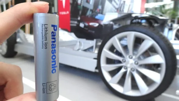 Panasonic, 'performans iyileştirme önlemlerini uygulamaya koymak' için planlarını değiştirdiğini söyledi. Başlangıçta planladığı Mart 2024 öncesinde Tesla için 4680 pil hücrelerinin toplu üretimine başlayamadı.