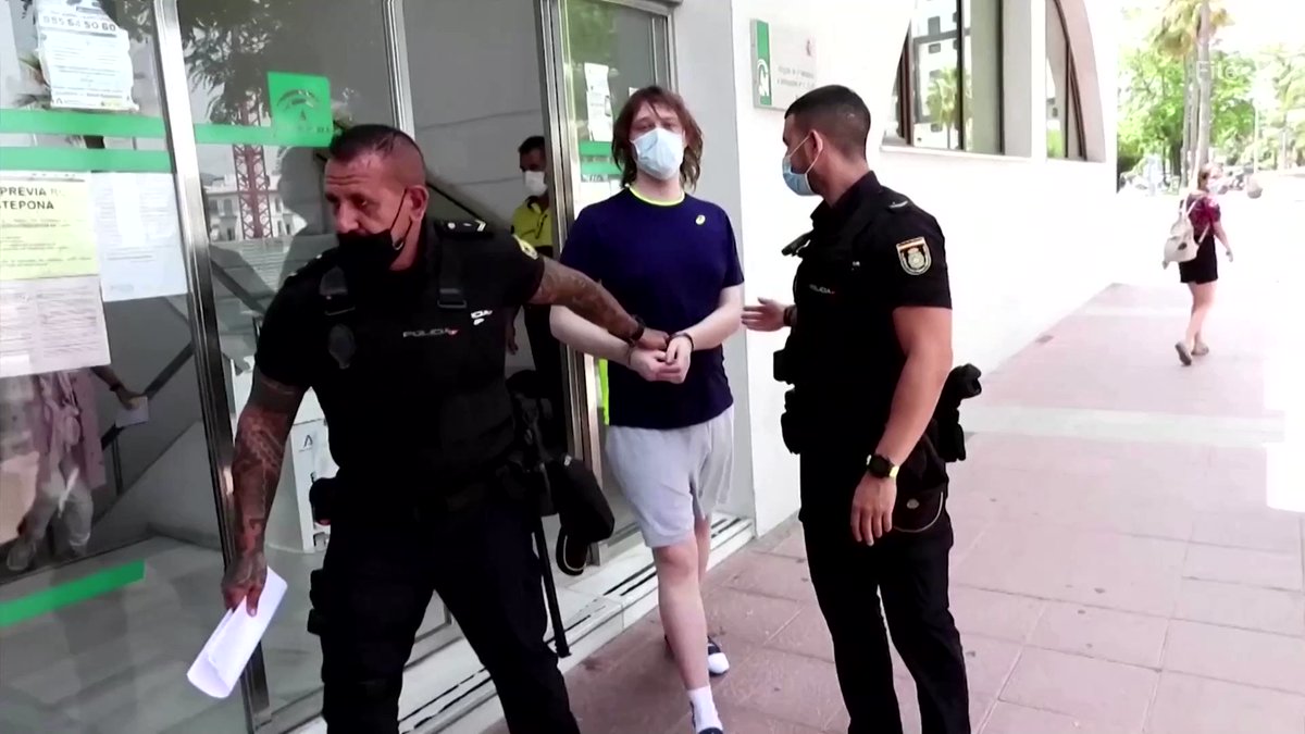 Twitter’ı da hackleyen dolandırıcıya hapis cezası!