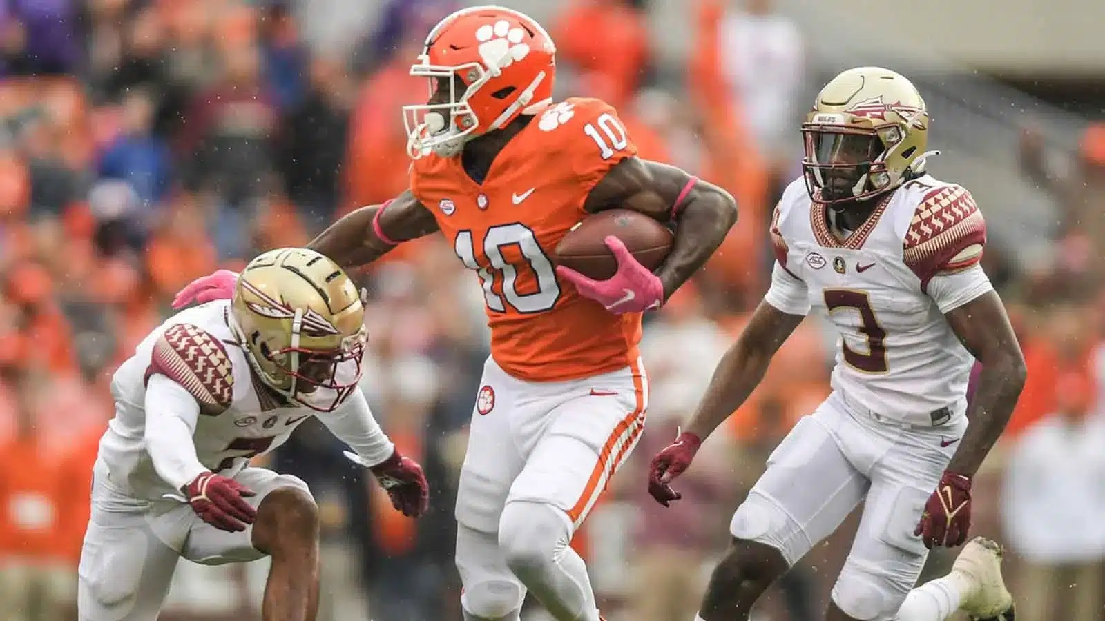 EA Sports kolej futbol oyunu ile davalık oldu