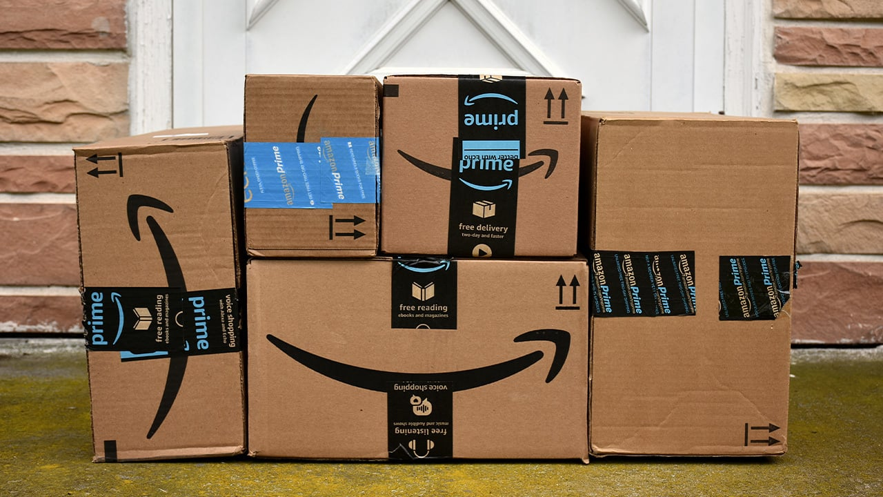 Amazon müşteri yorumlarının özetini potansiyel alıcılara gösteren bir yapay zeka geliştirdi
