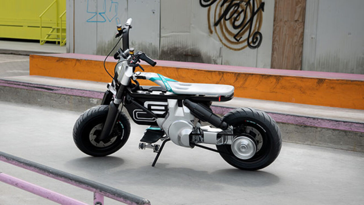BMW’den yeni elektrikli scooter: BMW CE 02
