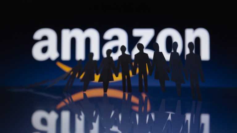 Amazon, fenomenlerin ürün tanıtım videolarına ücretli işbirliği getiriyor