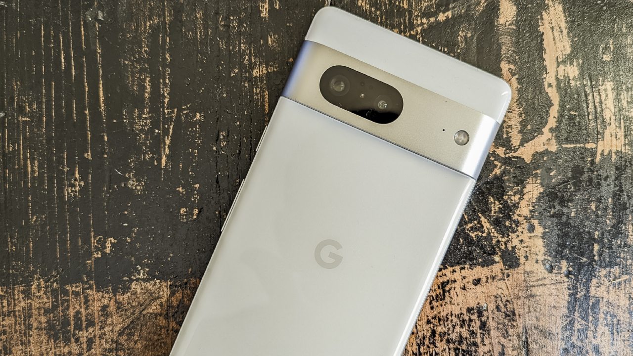 Google, Pixel 8 parçalarını yedi yıl stoklama sözü verdi!
