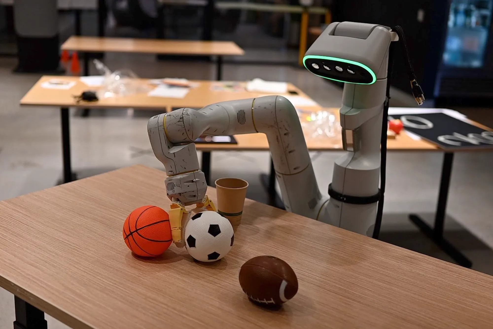 Google robotları daha akıllı hale getirecek