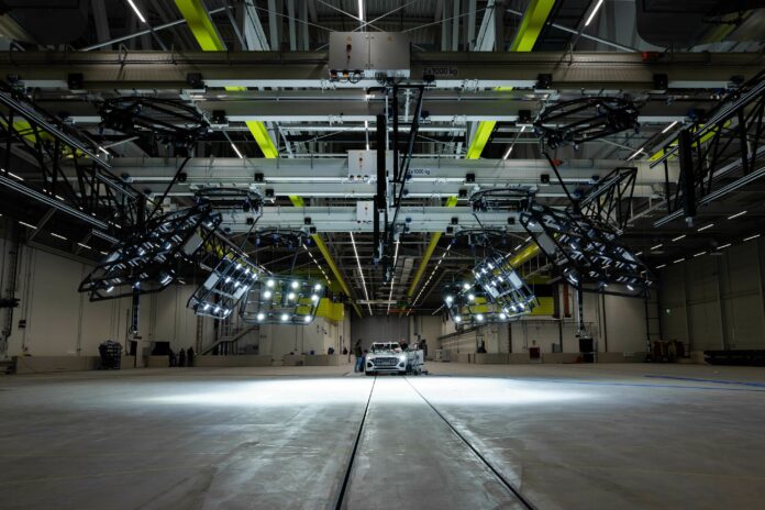 Audi 100 milyon Euro harcayarak yeni çarpışma testi merkezi Açtı
