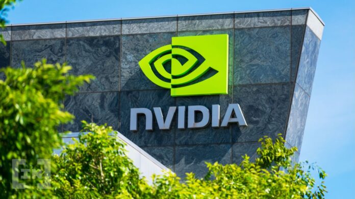 Nvidia 900 ton H100 GPU sattı