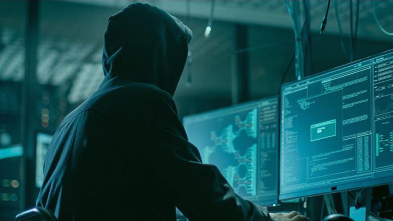 Ukraynalı hackerlar Rusya’nın en büyük bankasını hackledi