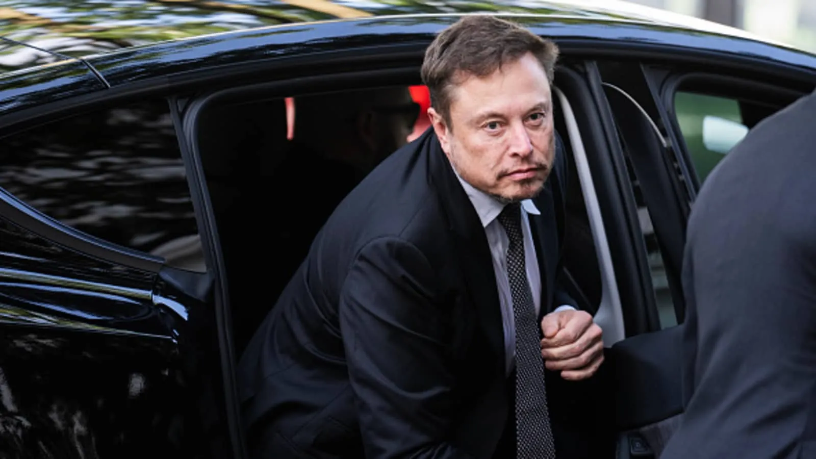 Musk Yahudi karşıtı yorumuyla hedef haline geldi