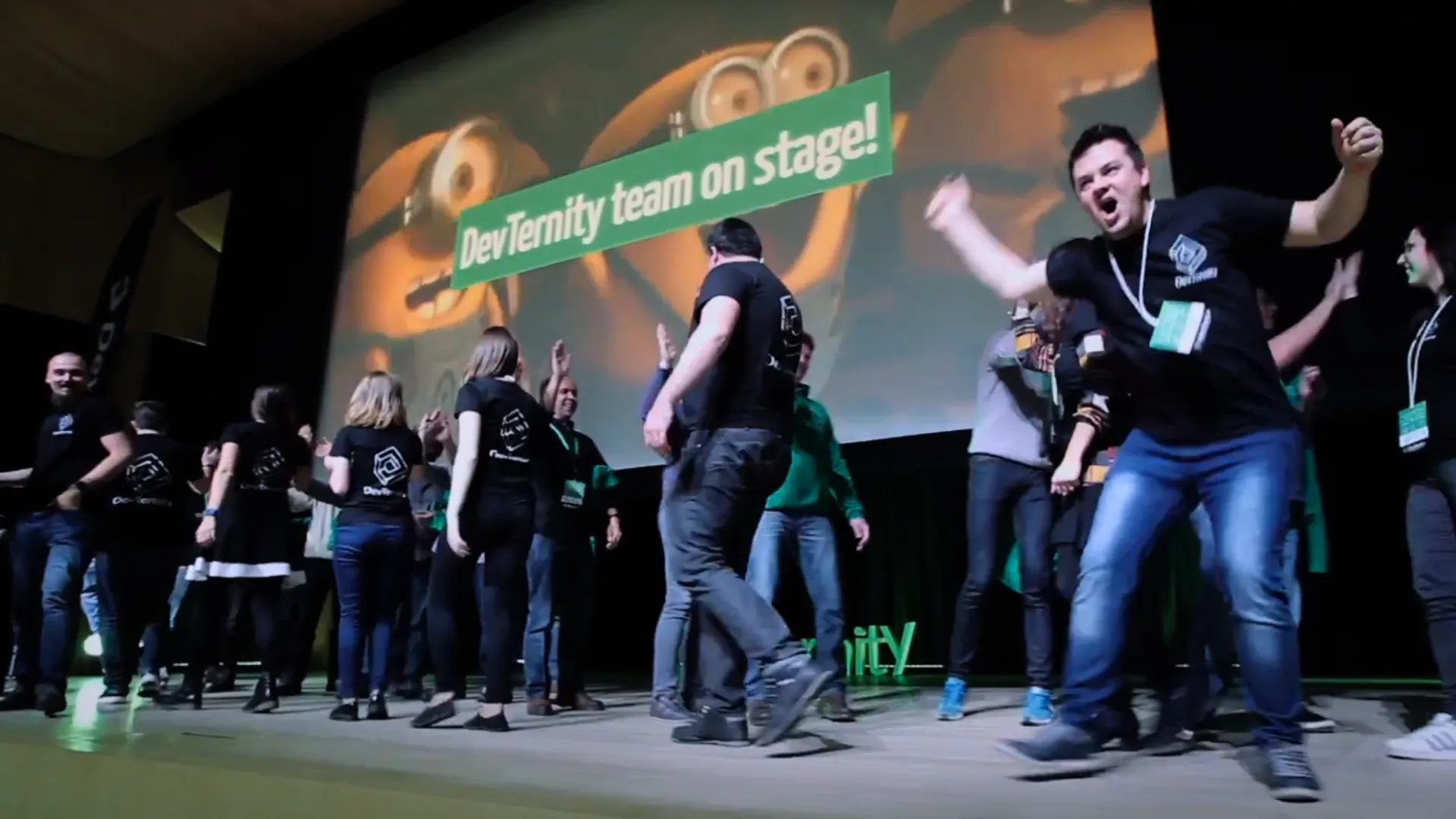 Sanal kadın konuşmacı etkinliğe damga vurdu