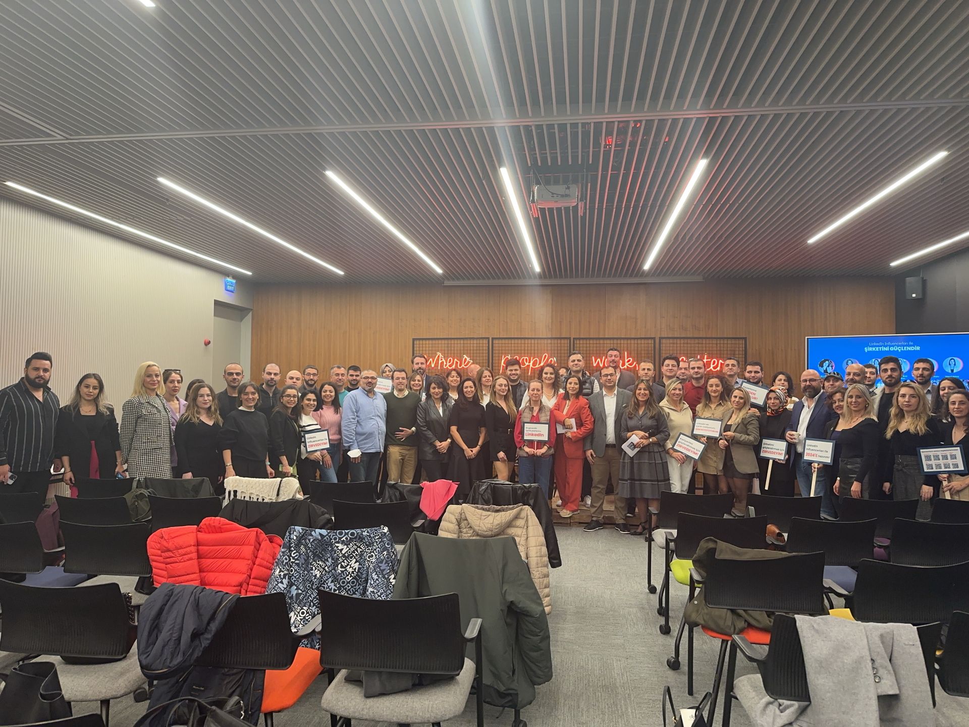 LinkedIn pazarlama gücünü artırıyor!