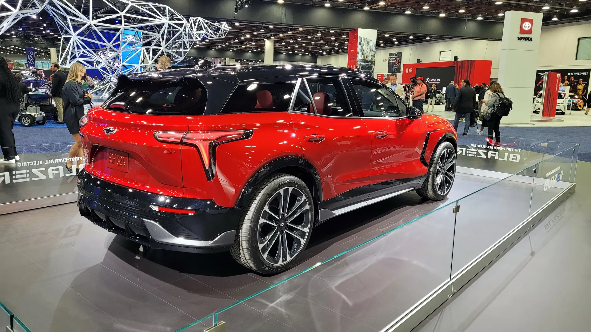 Yazılım sorunları, Chevrolet Blazer EV satışını durdurdu!