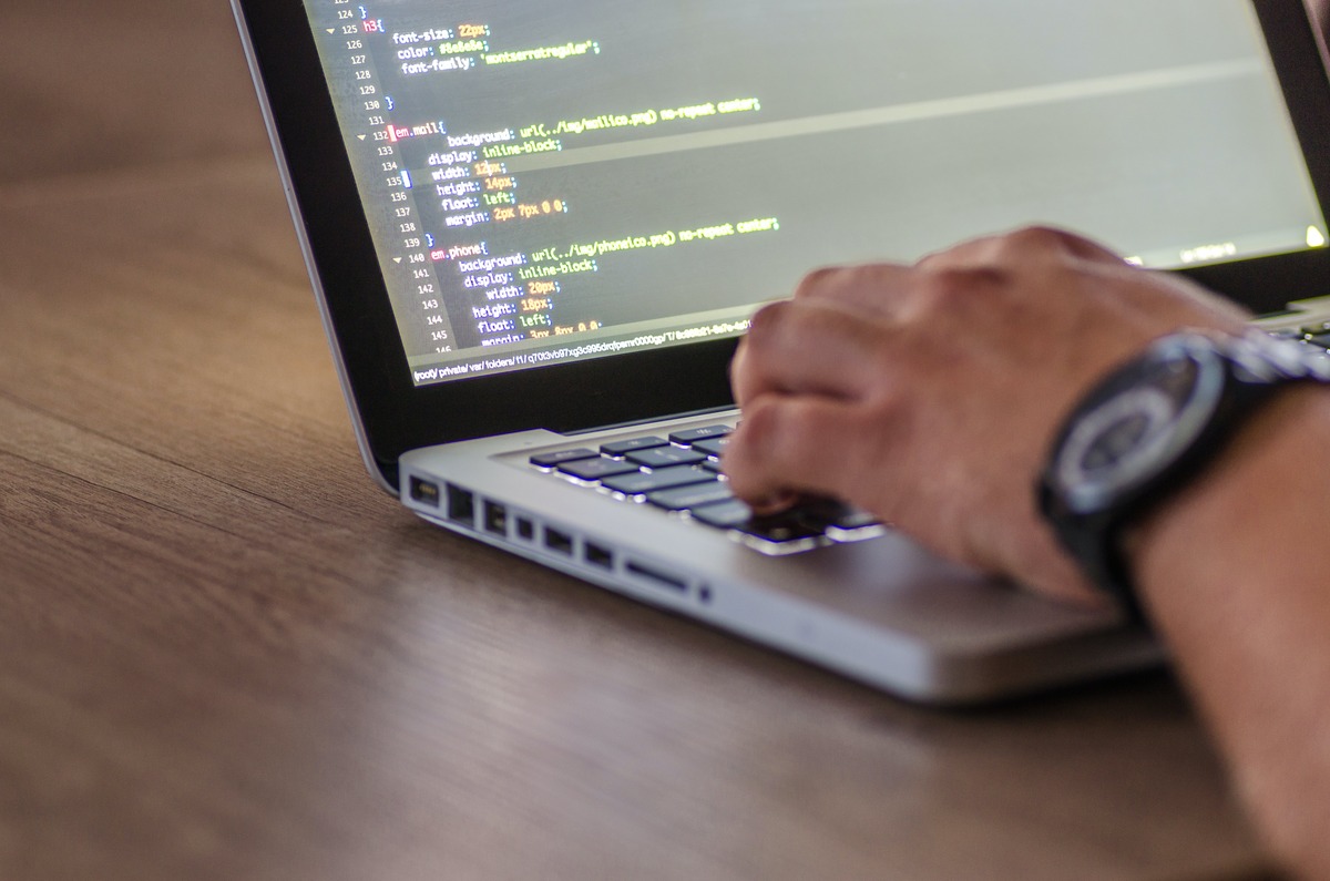 Front-End Developer kariyer eğitimi başvuruları başladı!