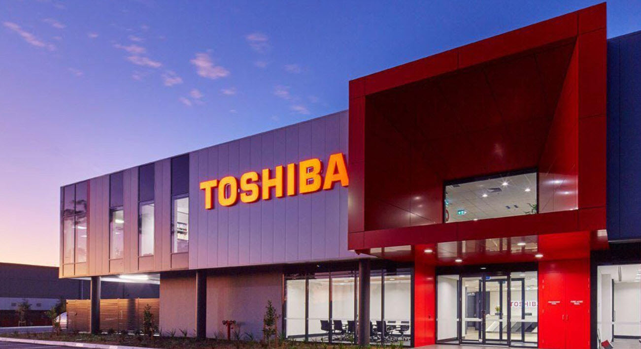Toshiba Tokyo borsasından çıktı