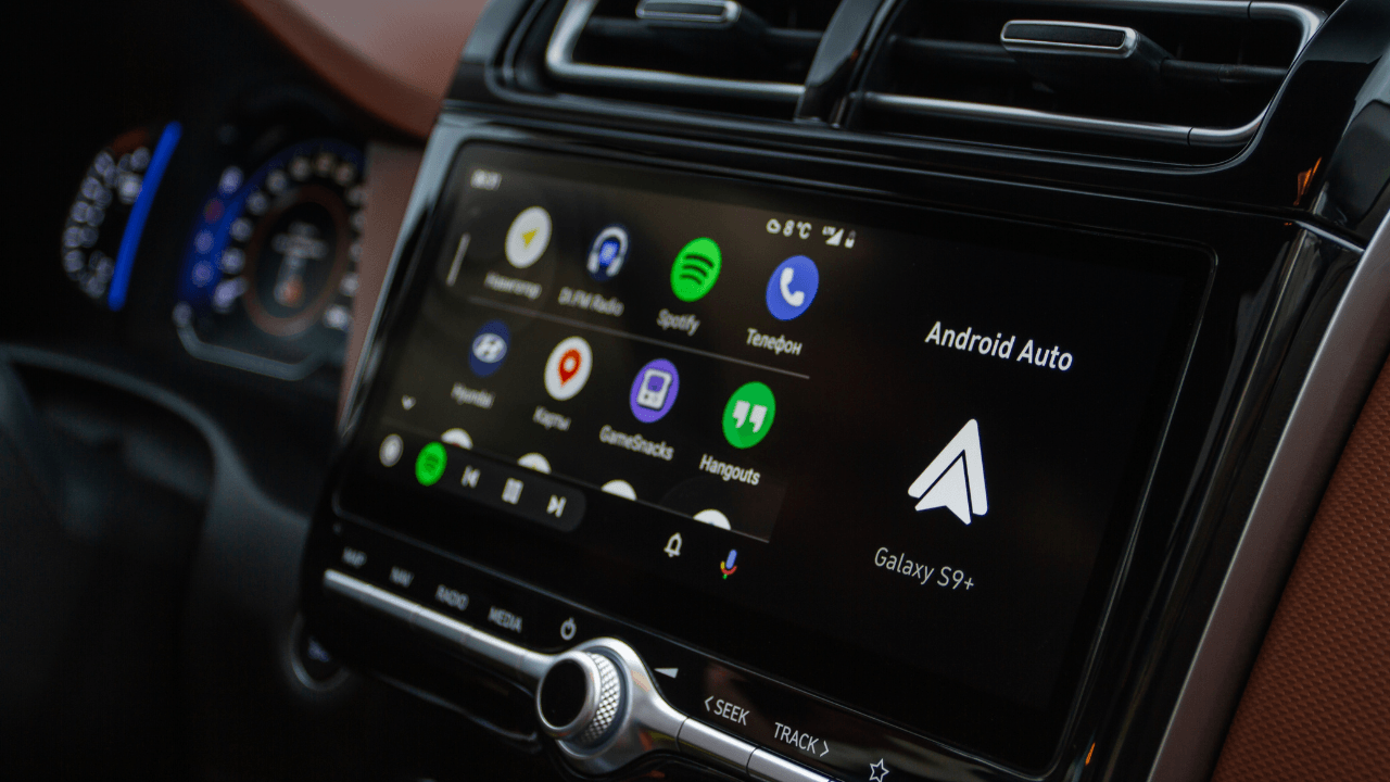 Android Auto güncellemesi Google Asistan’ı çökertiyor!