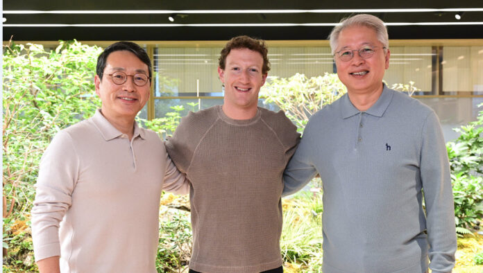 LG CEO’su William Cho ve Mark Zuckerberg