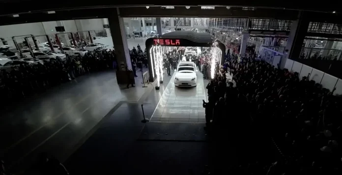 Tesla Almanya