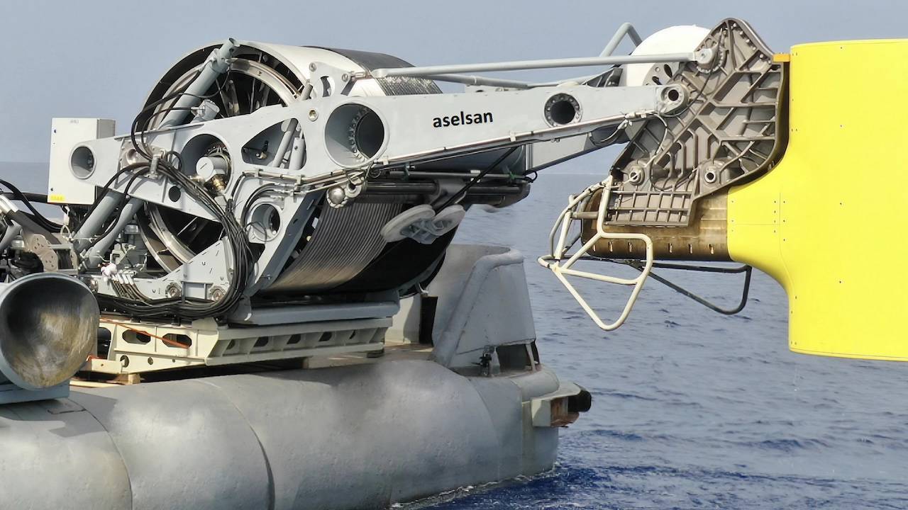 ASELSAN’dan bir ilk! Yerli sonar DÜFAS duyuruldu