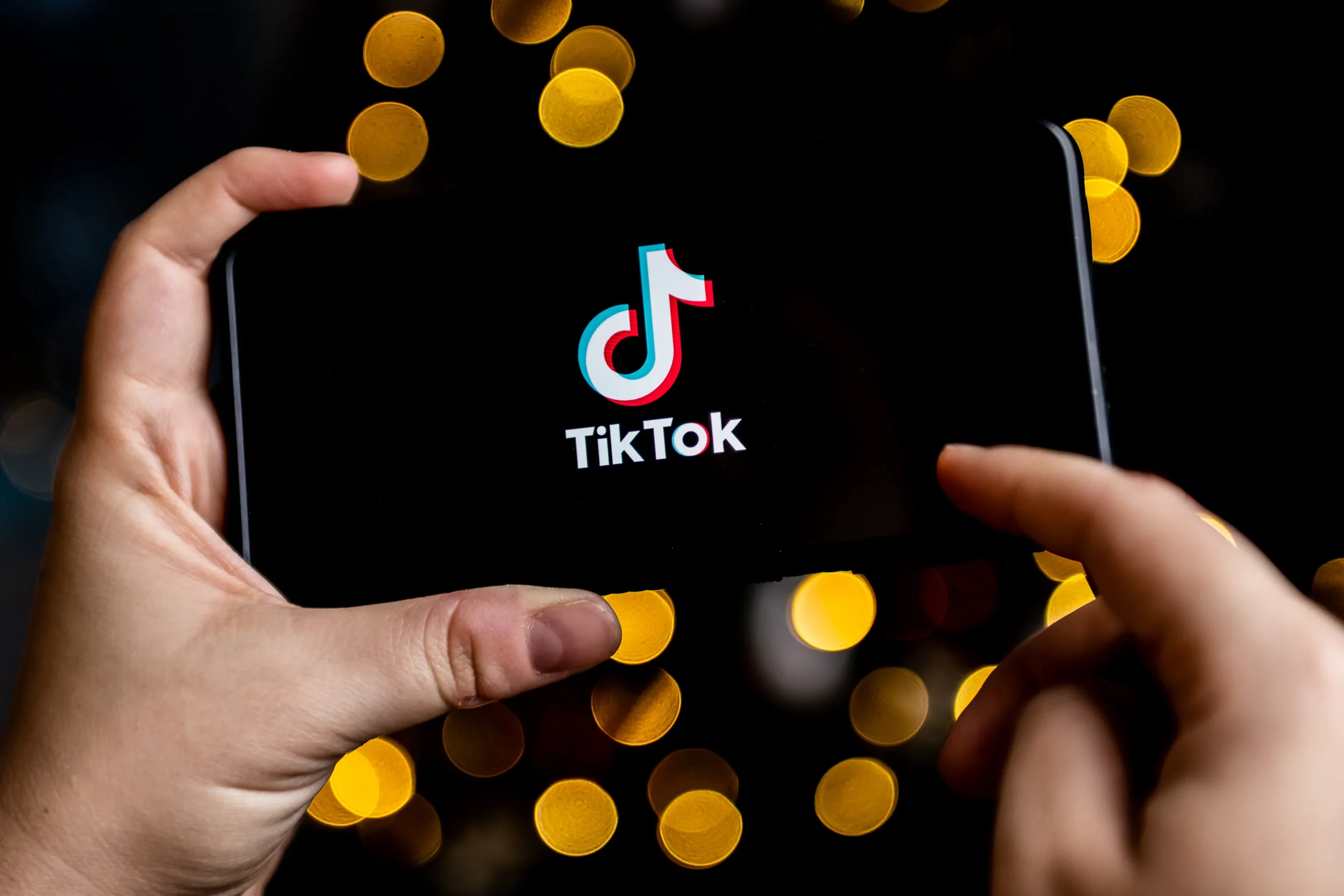 TikTok, ebeveynlere kontrol yetkisi veriyor!