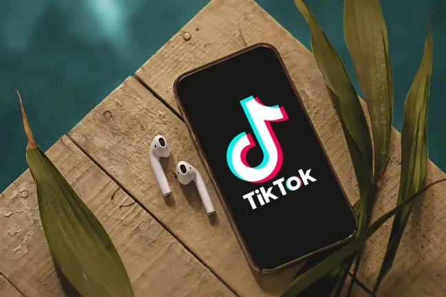 TikTok Fransız izi