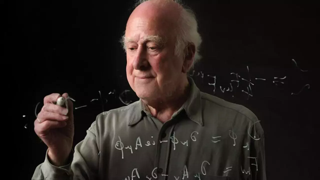 Fizik dünyasının dev ismi Peter Higgs hayatını kaybetti!