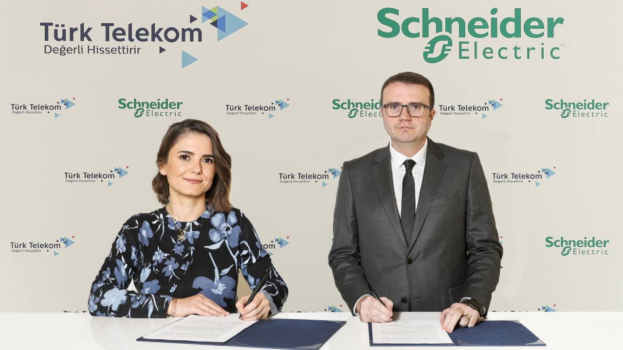 Türk Telekom ve Schneider Electric’den Endüstriyel Otomasyon anlaşması