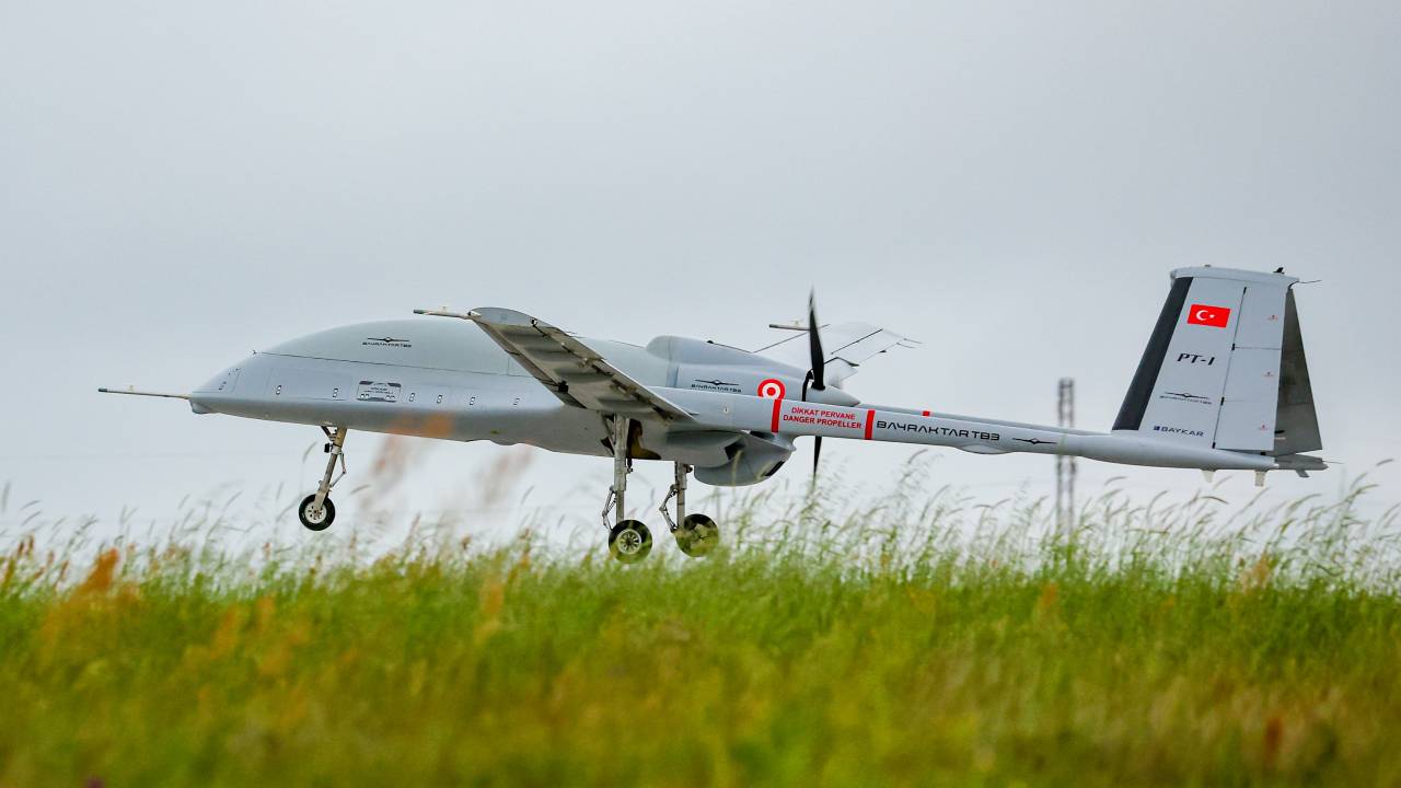 Bayraktar TB3, yerli motorla irtifa rekoru kırdı