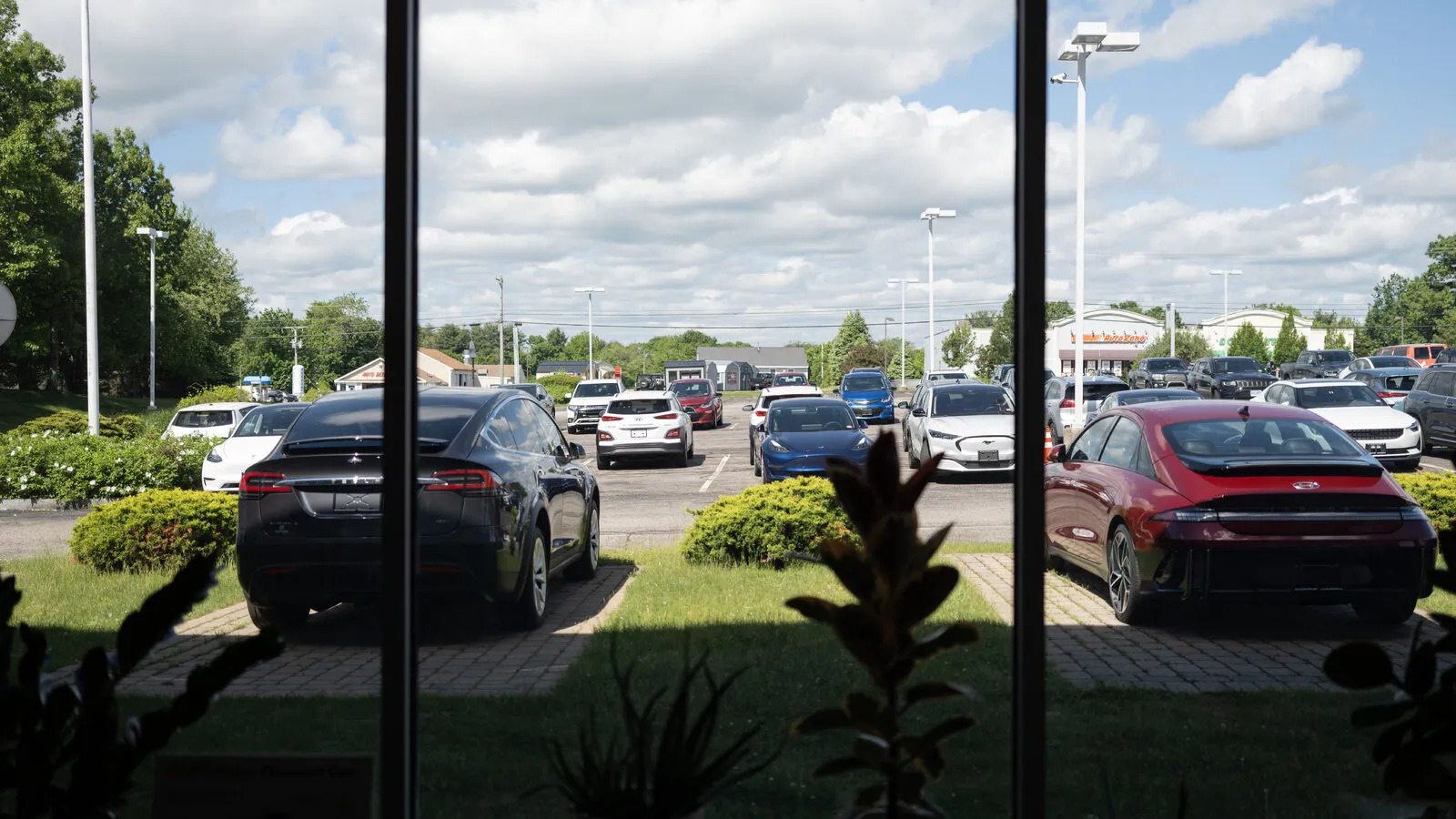 Araç bayileri siber saldırı ile mücadele ediyor!