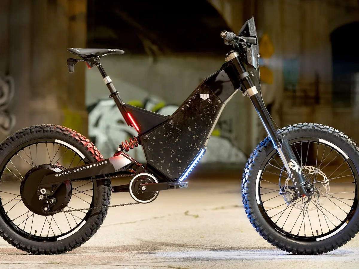 Batman temalı e-bisiklet satışa çıktı