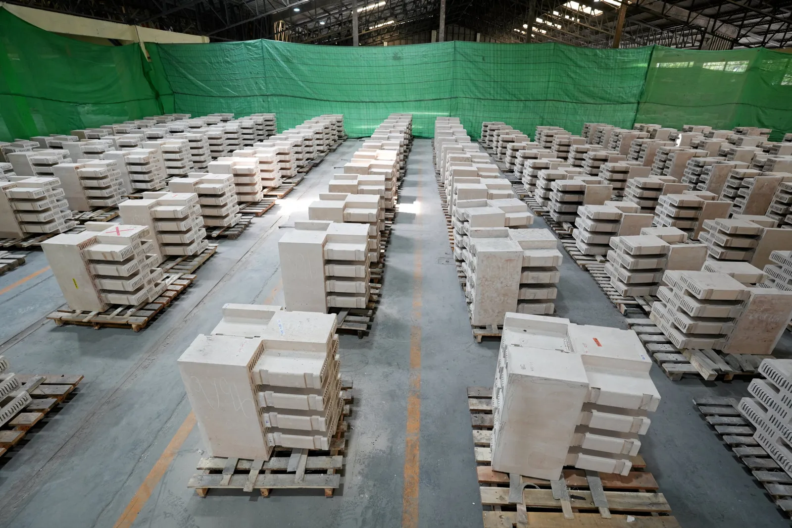 Lityum-İyon depolamaya rakipler geliyor: uzun süreli enerji depolama sektöründe değişim