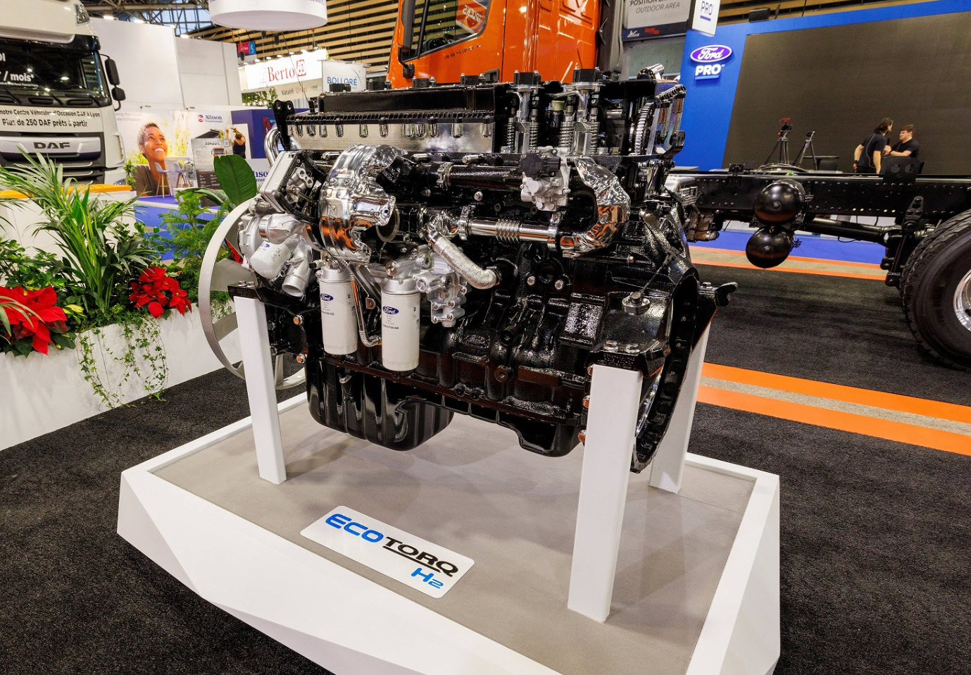 Çok silindirli hidrojen motoru çalıştırıldı!