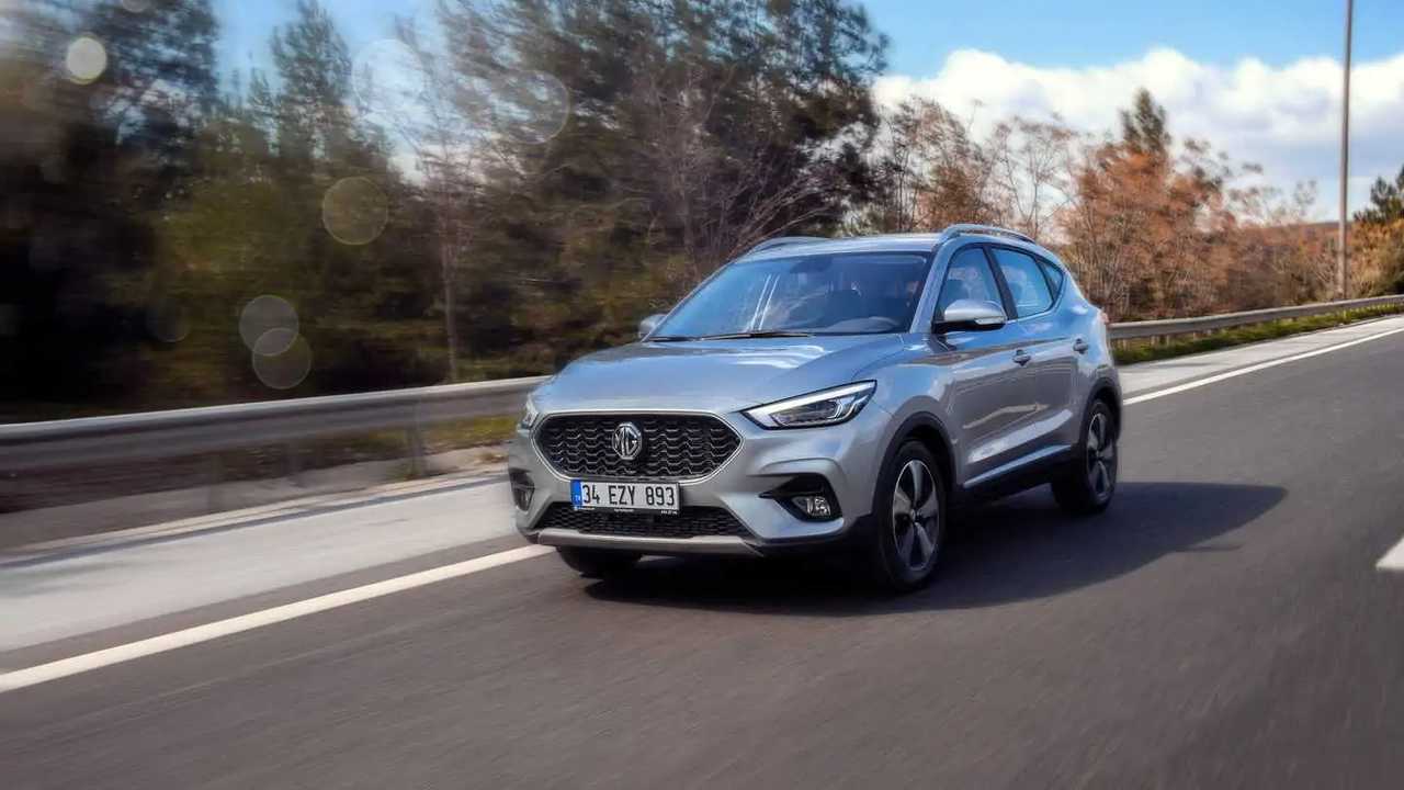 Otomobil devlerinden Türkiye’de üretim sinyali