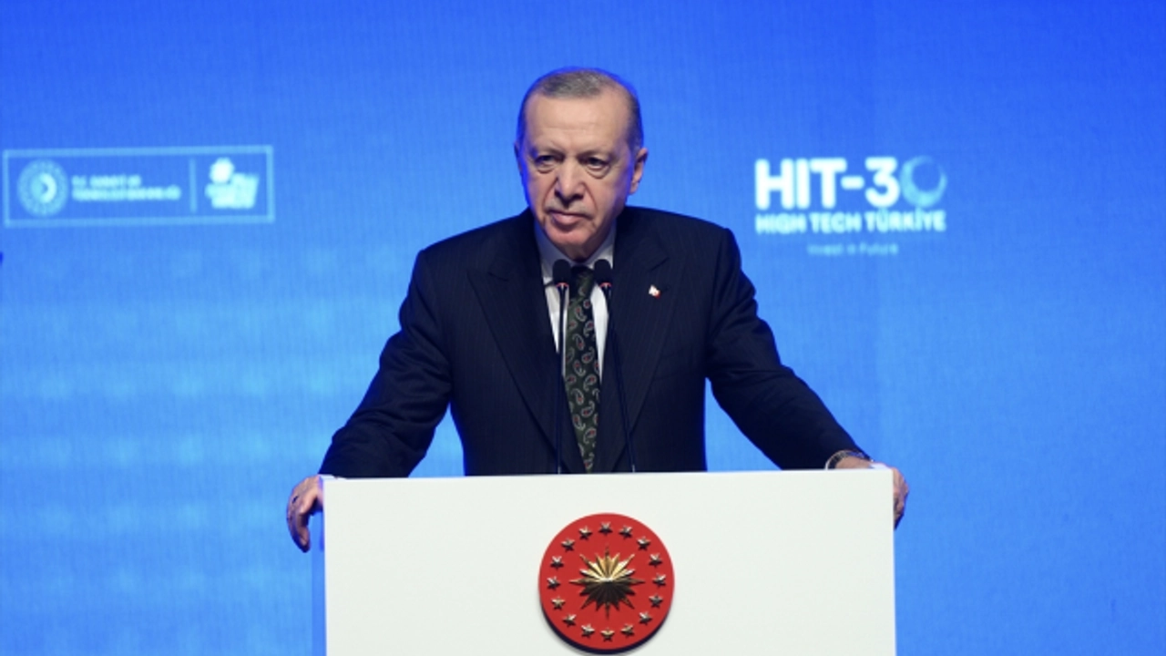 Cumhurbaşkanı Erdoğan’dan, elektrikli araç üretimine 5 milyar dolarlık teşvik!
