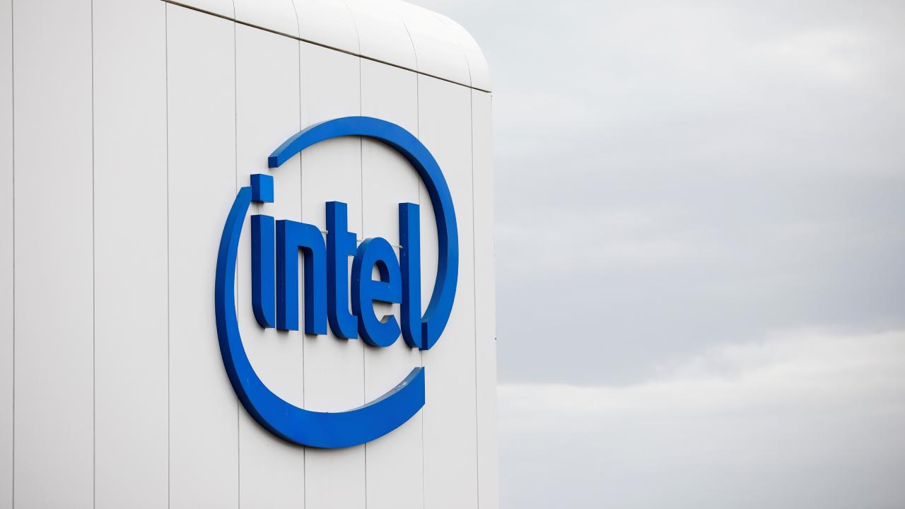 Intel, küçülmeye mi gidiyor?