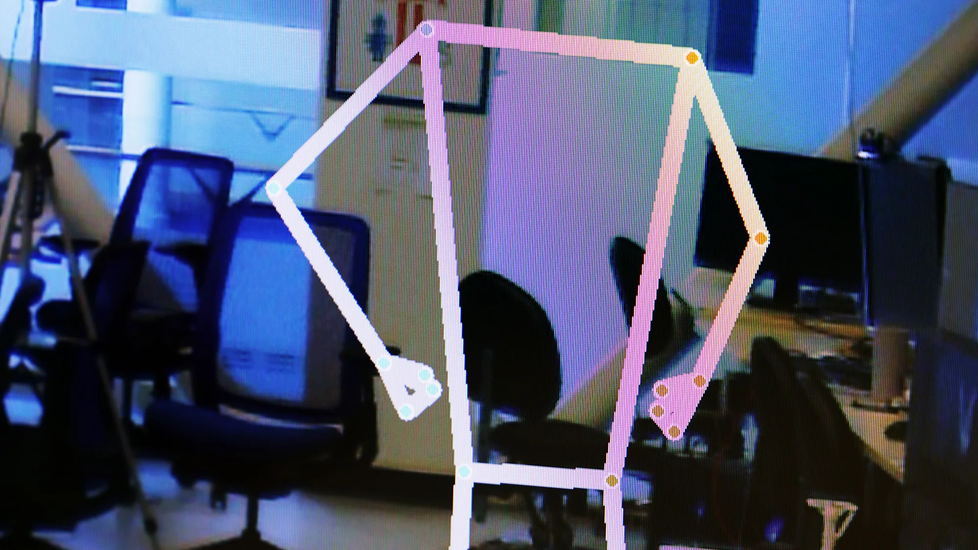 PrivacyLens kameraları gizlilik getiriyor!