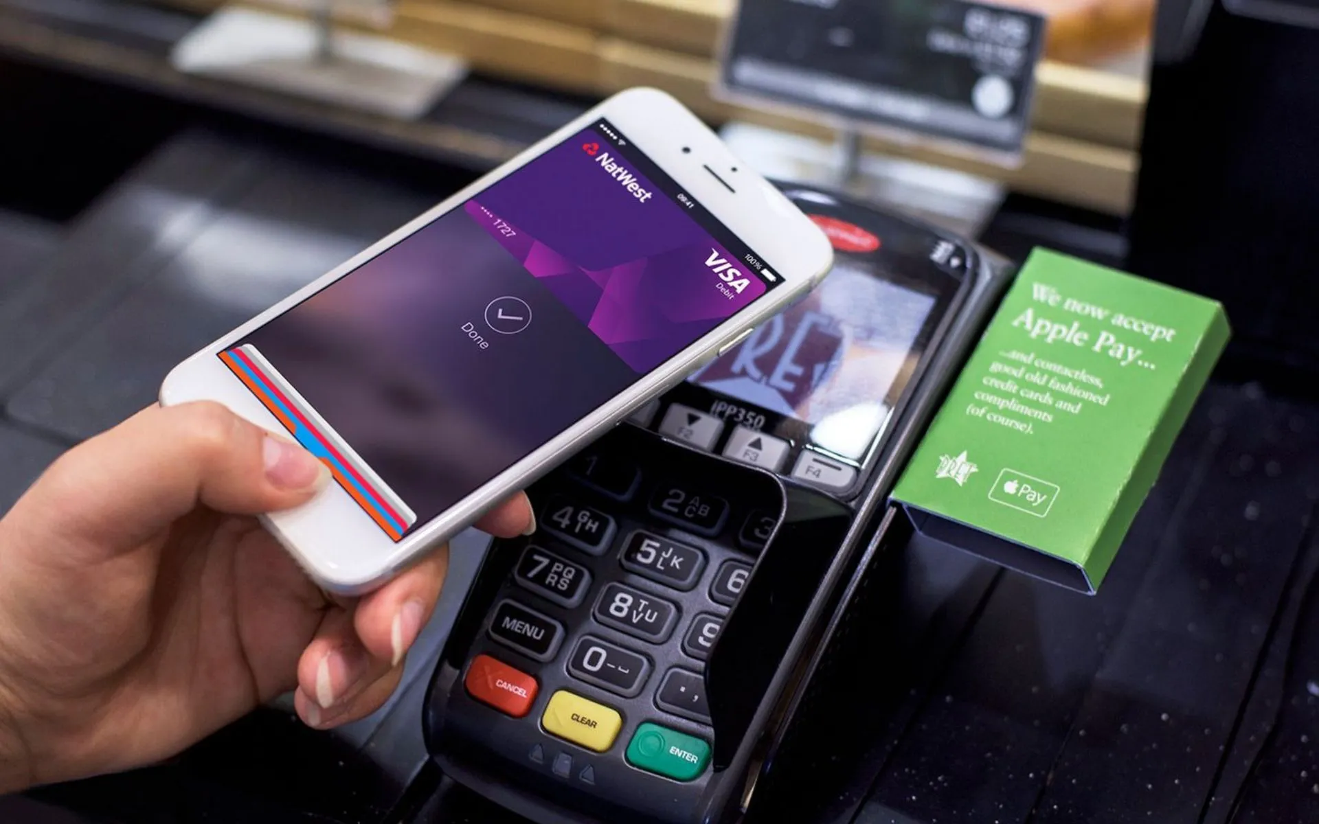 Apple ödeme çipini üçüncü taraflara açıyor!