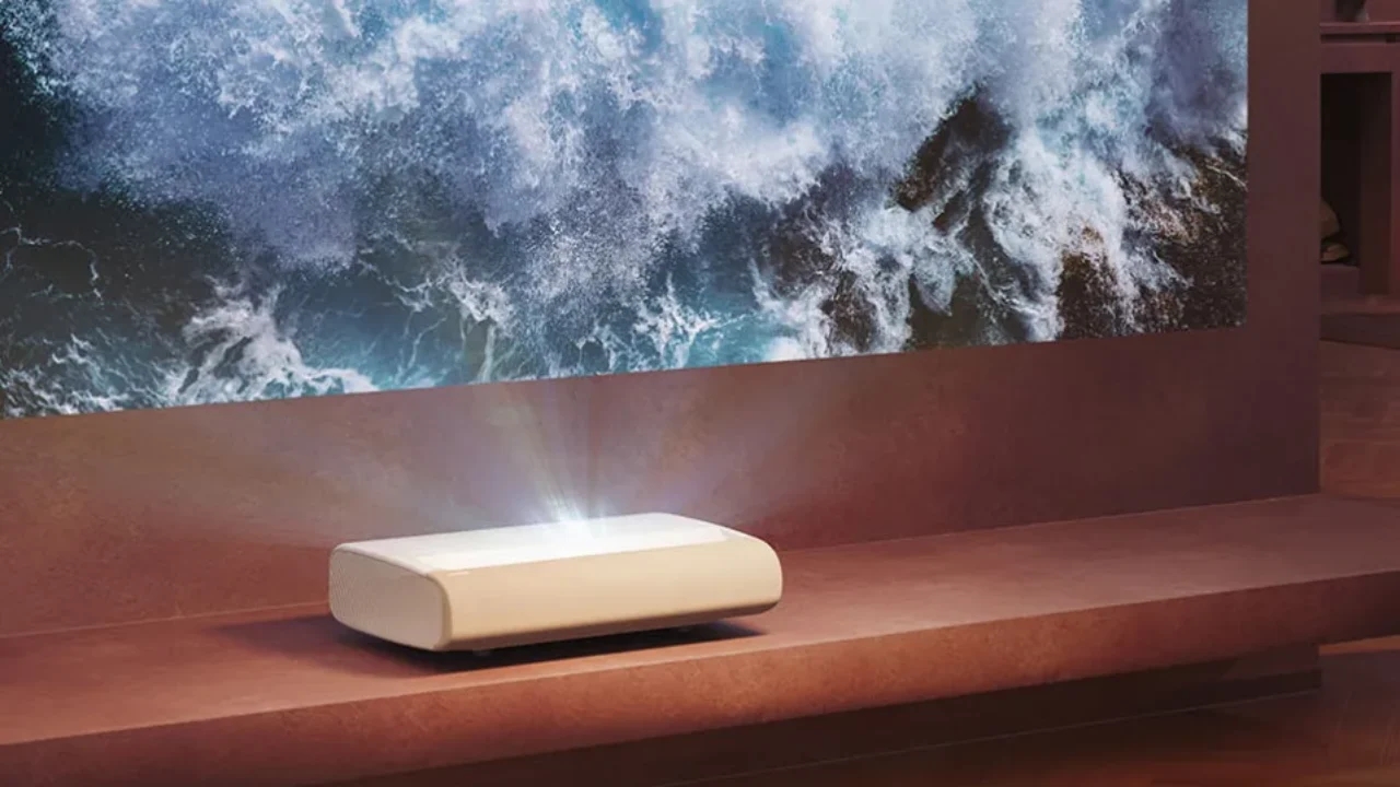 Sinema deneyimini evlere taşıyan projektörler!