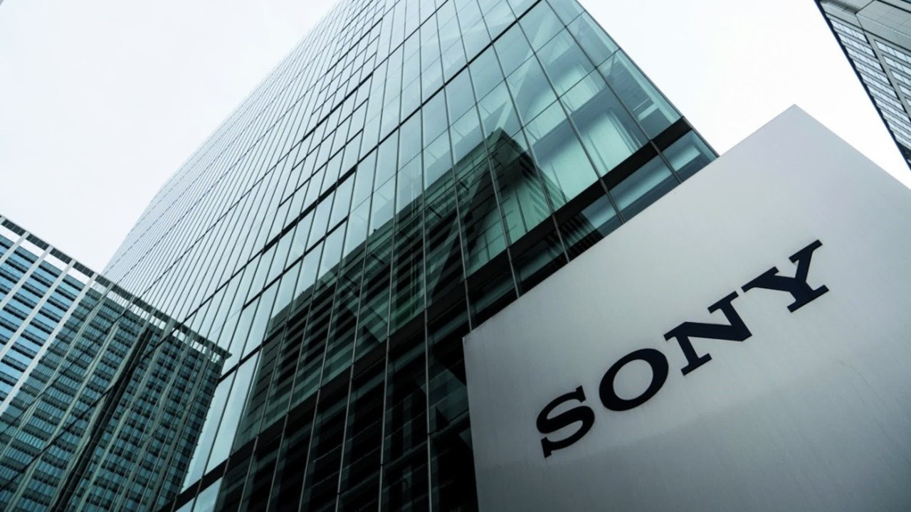Sony, görüntü sensörleri ve oyunlarla karını artırdı