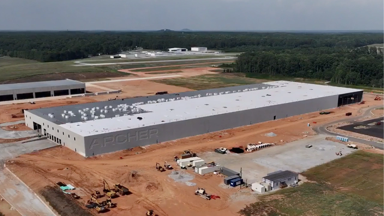 Uçan taksi üretim tesisi için hedef belli oldu!