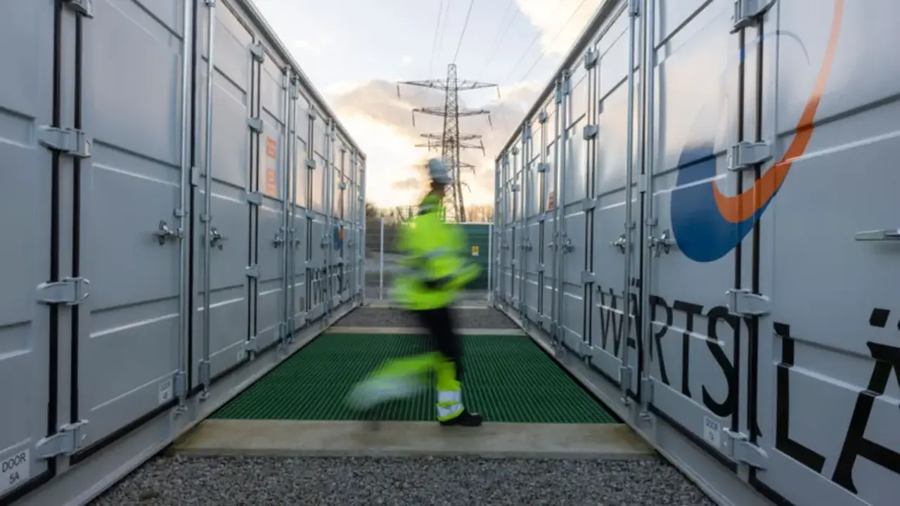 Finlandiyalı Wärtsilä, yeni nesil Quantum 3 enerji depolama sistemini tanıttı