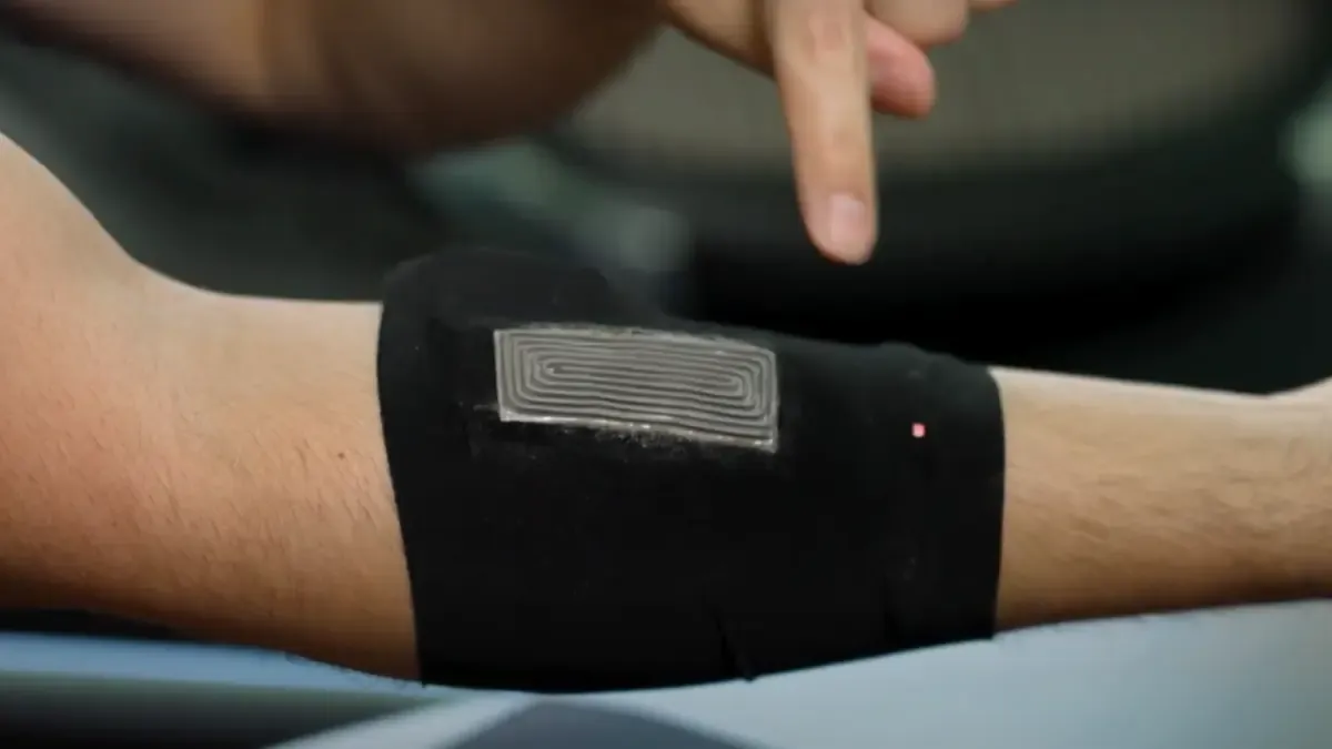 Vücut ısısından elektrik üreten cihaz testleri geçti