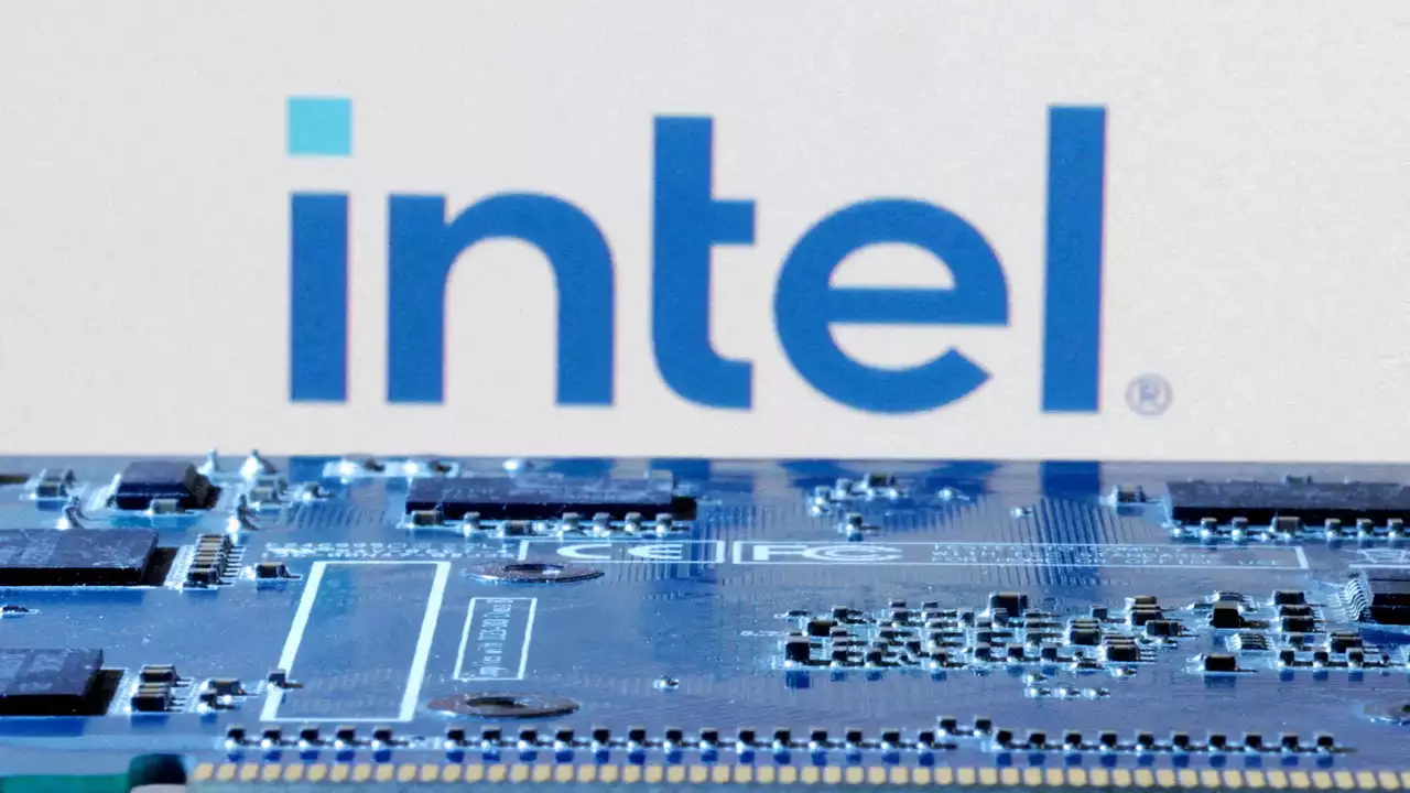 Intel’in kaçırdığı fırsatlar, şirketi düşüşe sürükledi