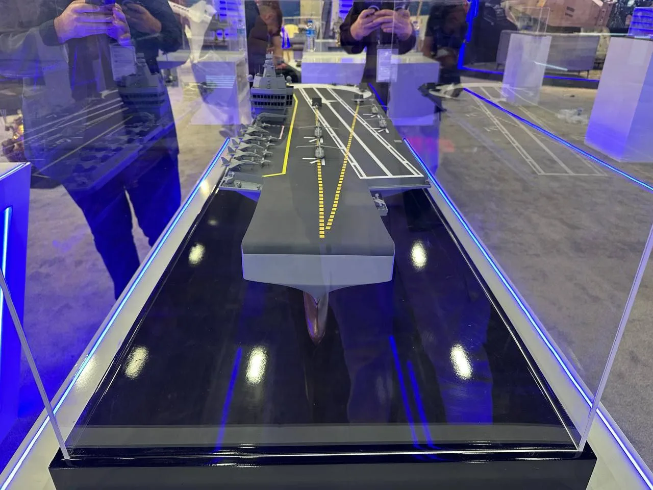 Milli Uçak Gemisi MUGEM, bu özelliklerle geliyor!